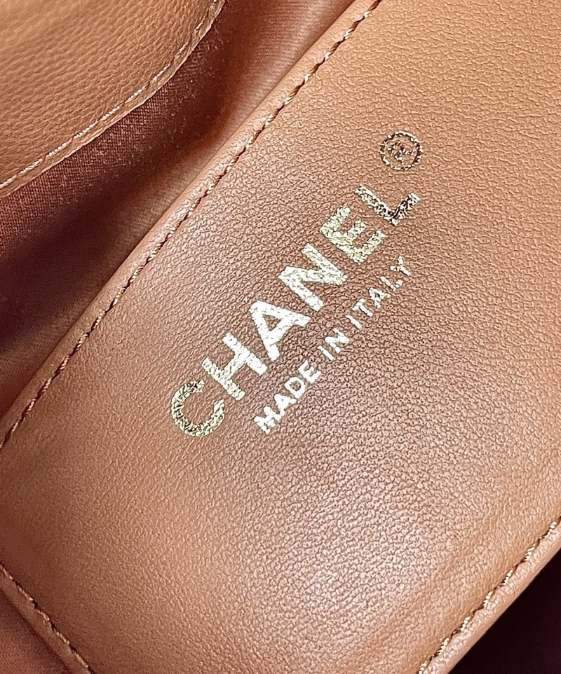 Ch**el 25c hobo bags